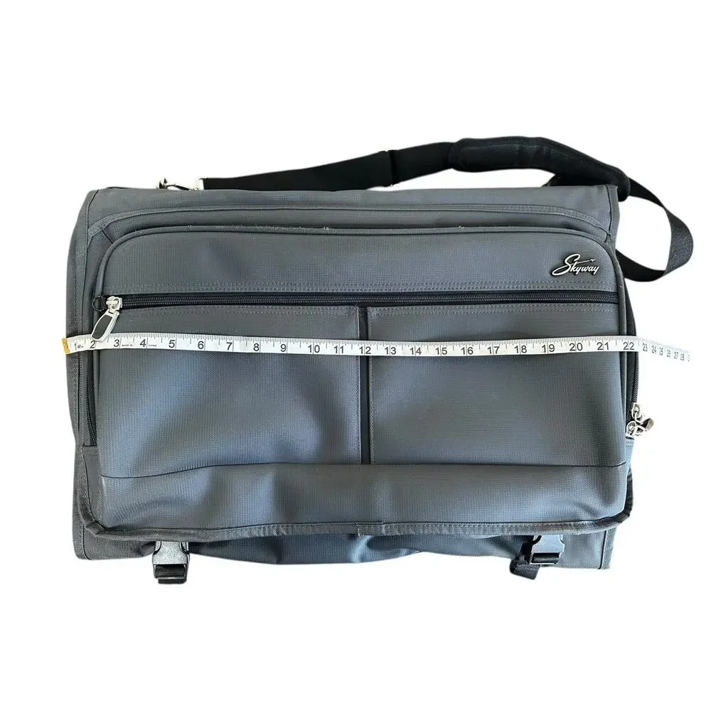 Skyway Gray Trifold Hanging Garment Bag Carry On Travel Luggage Case Organizer